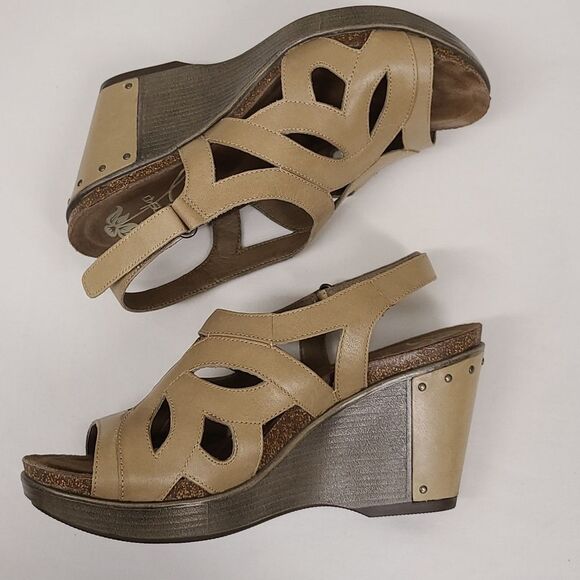 Dansko Felicia Antique Full Grain Wedge Sandal Size 38 - Picture 4 of 13